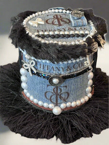 Exclusive!  Denim Tiffany Pearl Keepsake Candle