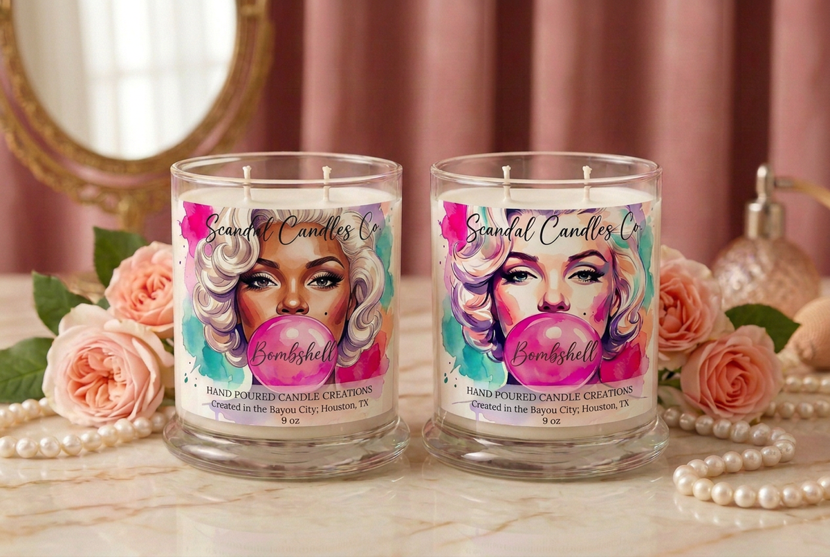 Black and white Marilyn Bombshell candles together