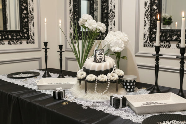 Bundt Cake Candle - Chanel - Scandal Candles Co.